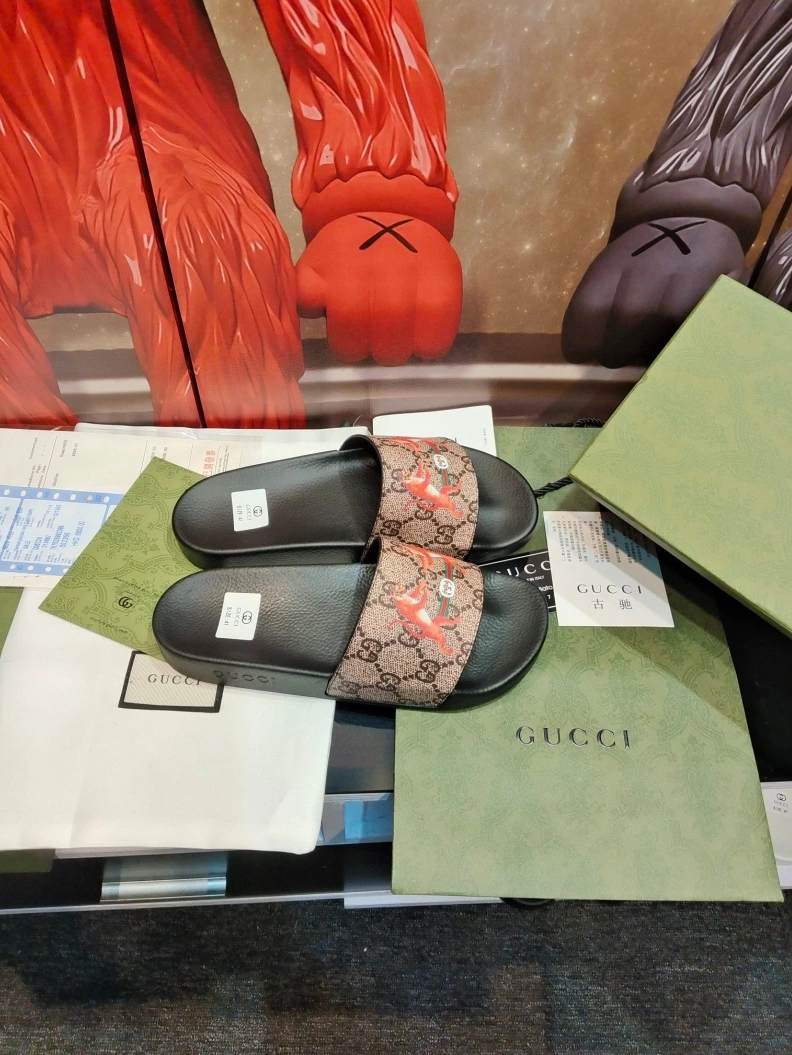 Comfortable Gxccx Slippers 158346
