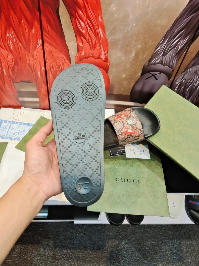 Comfortable Gxccx Slippers 158346
