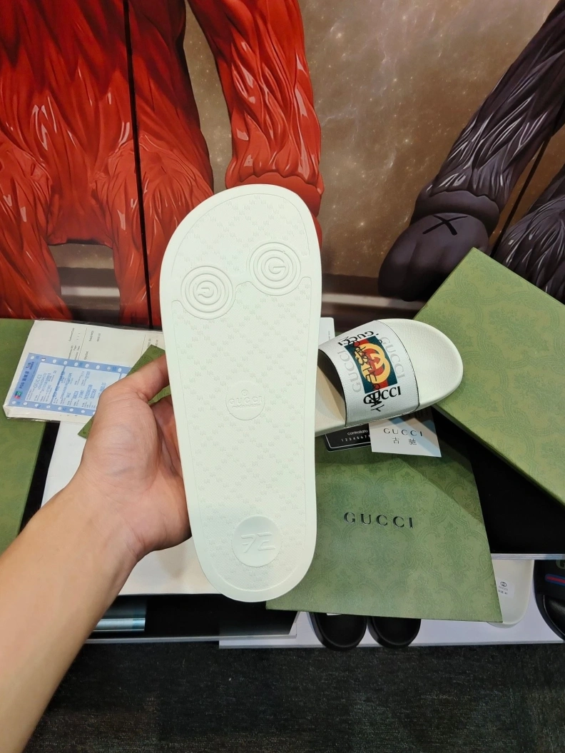 ModernLook Gxccx Slippers 158344
