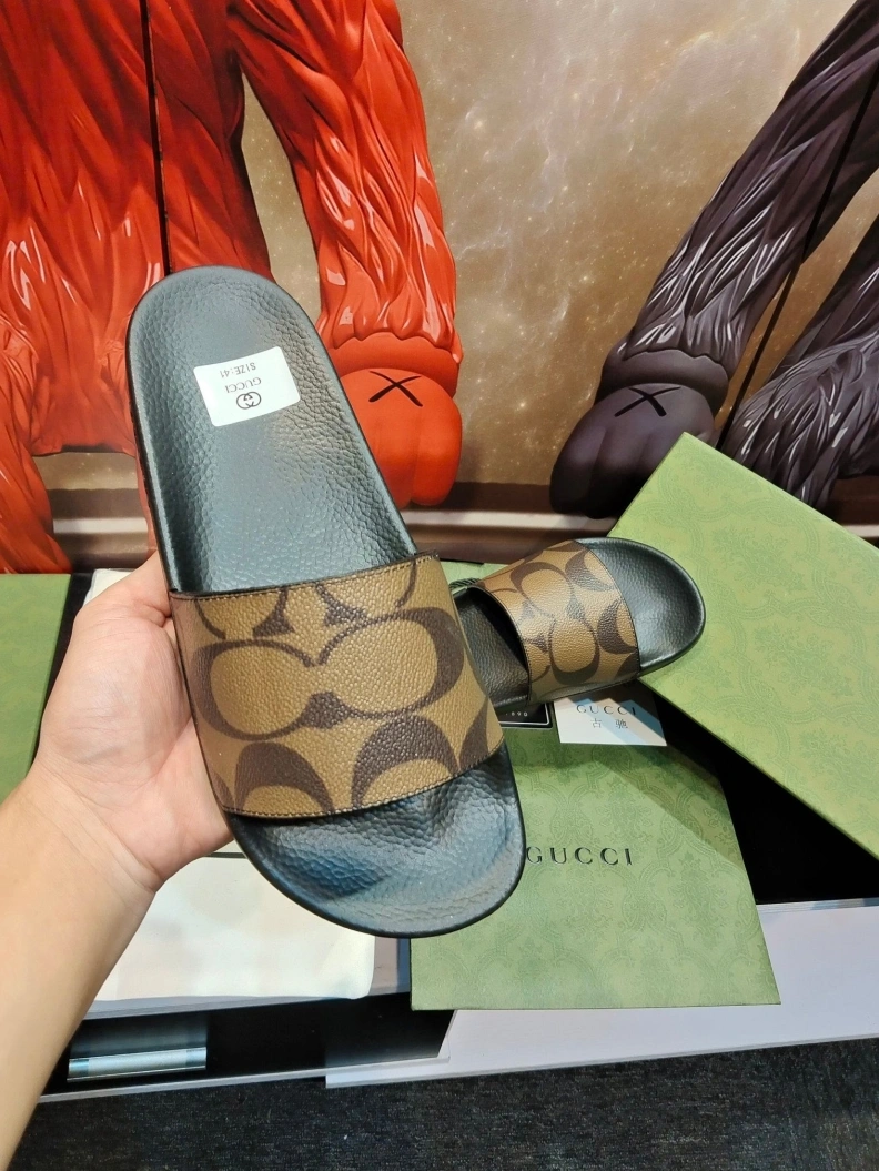 Gxccx Slippers GoAnywhere 158342