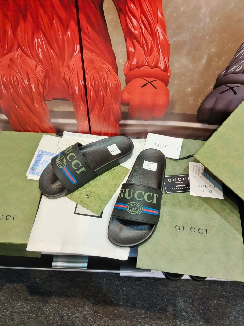 Functional Gxccx Slippers 158337