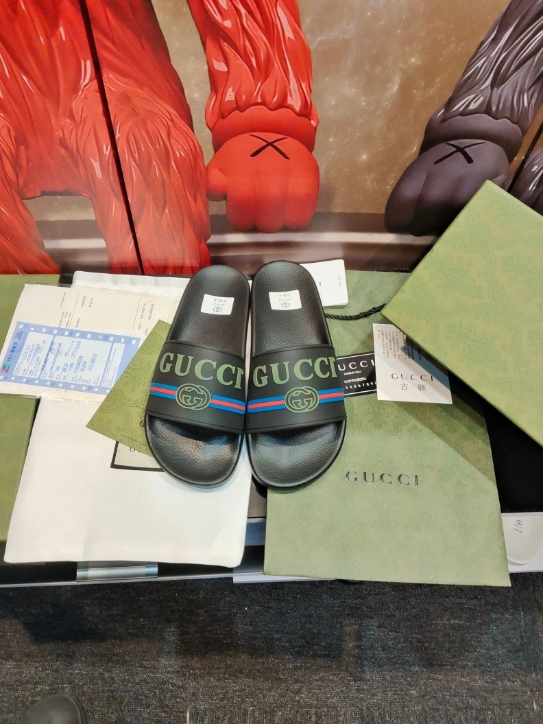 Functional Gxccx Slippers 158337
