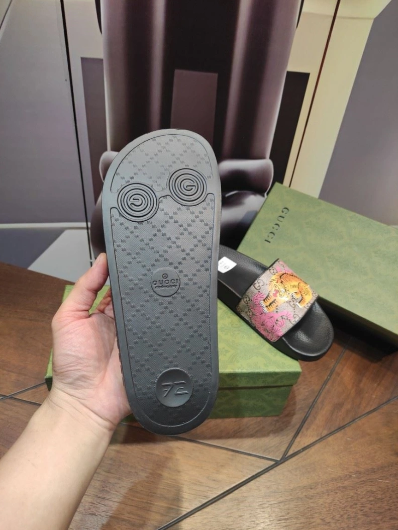 Gxccx Slippers Classic 158324