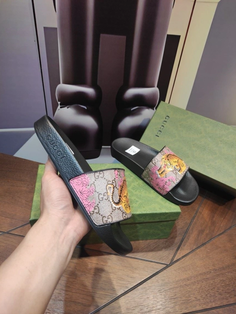 Gxccx Slippers Classic 158324