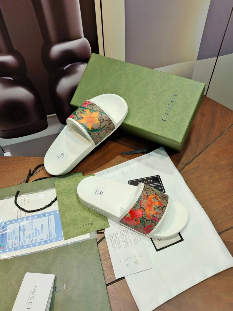 Gxccx Slippers Classic 158331