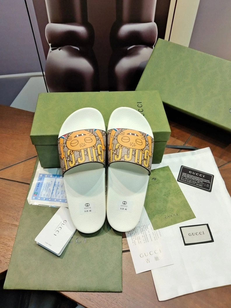 Gxccx Slippers Flexible 158308