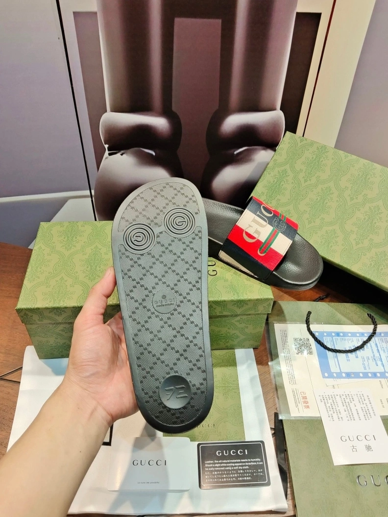 Trendsetting Gxccx Slippers 158312