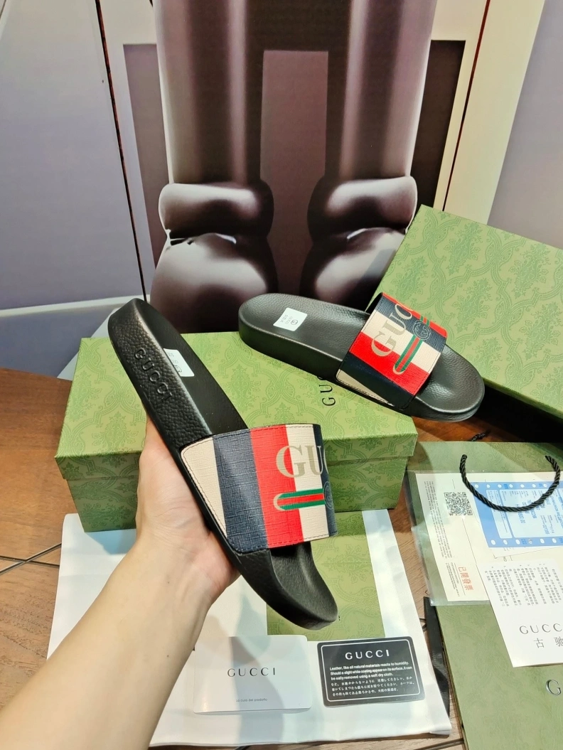 Trendsetting Gxccx Slippers 158312