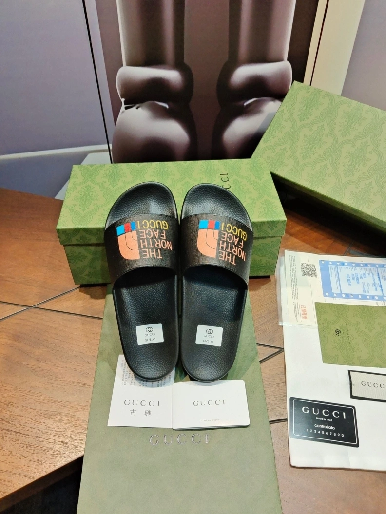 Modern Gxccx Slippers 158326