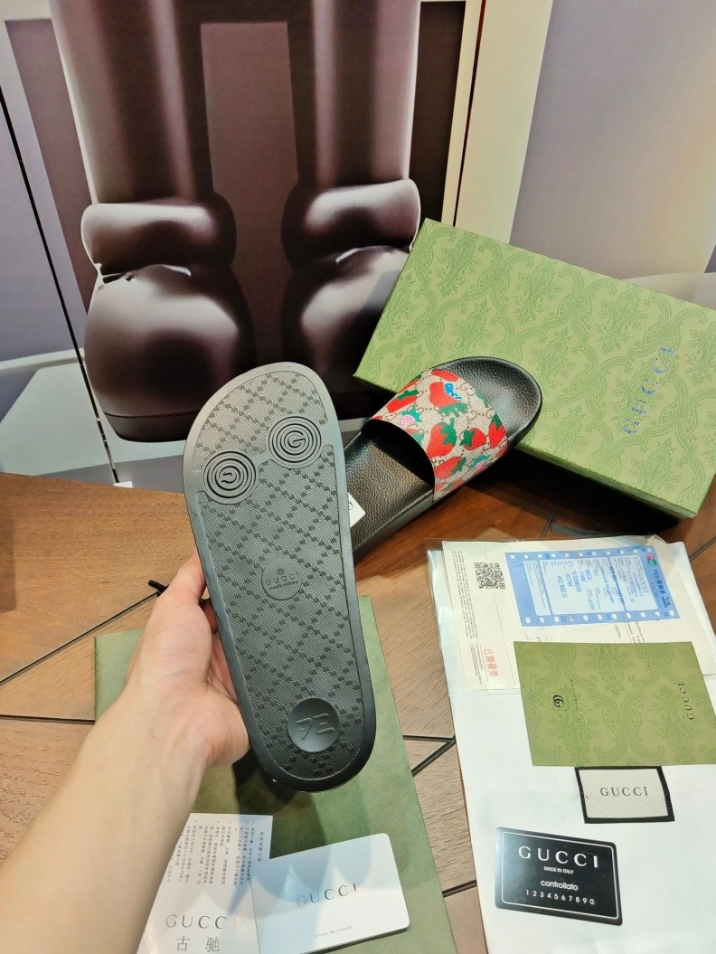 Comfortable Gxccx Slippers 158329