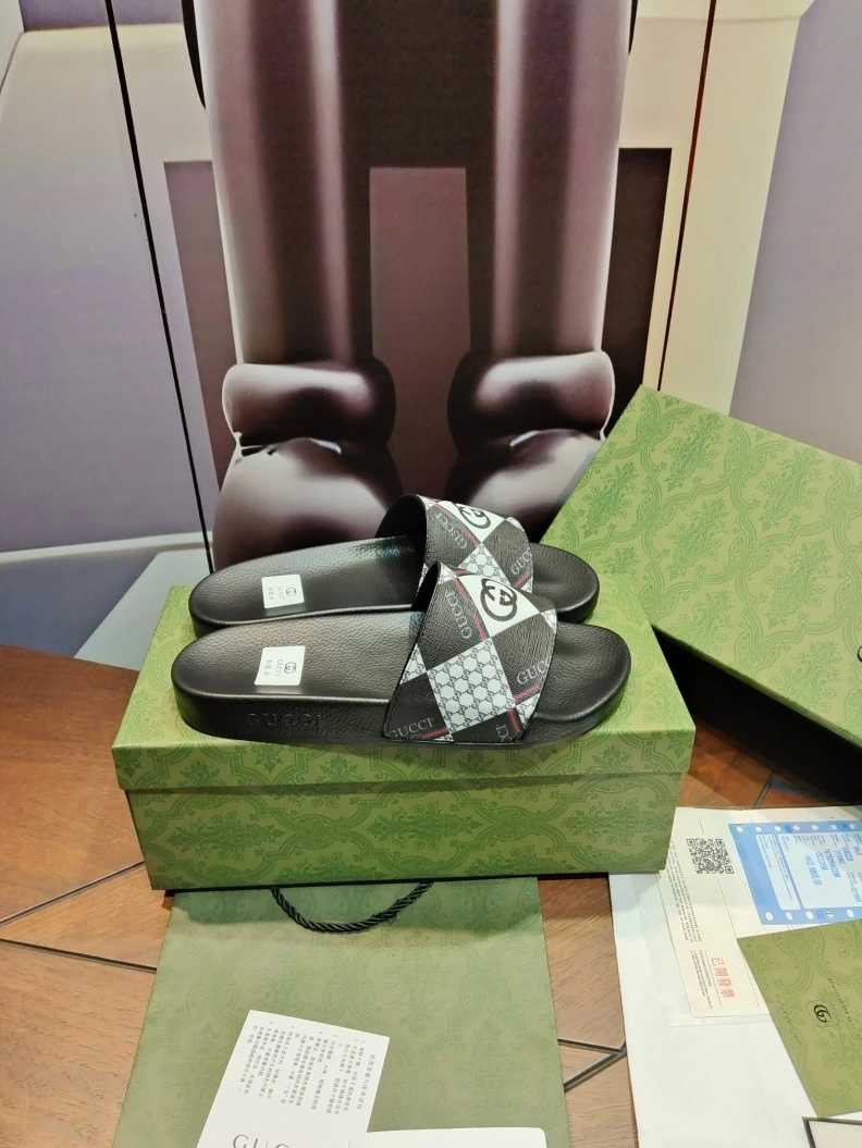 Durable Gxccx Slippers 158325