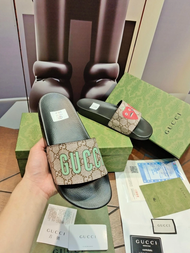 Stylish Gxccx Slippers 158310