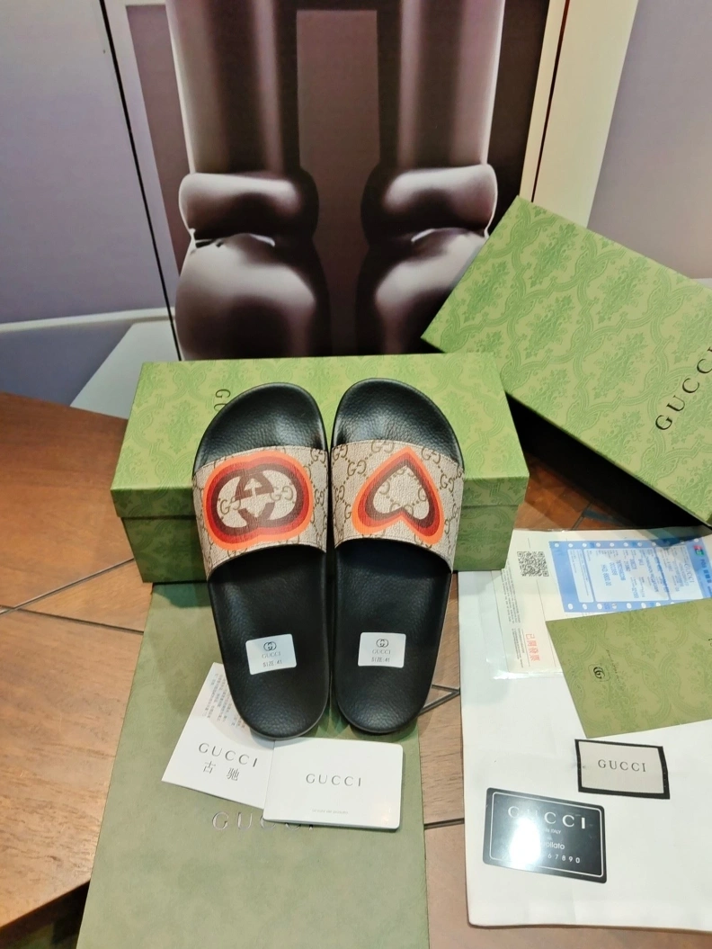 Gxccx Slippers Trendsetting 158317