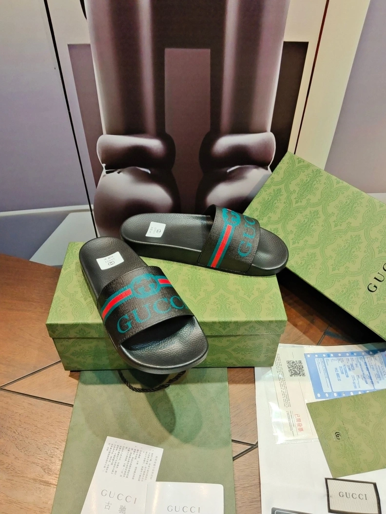 Gxccx Slippers Versatile 158307