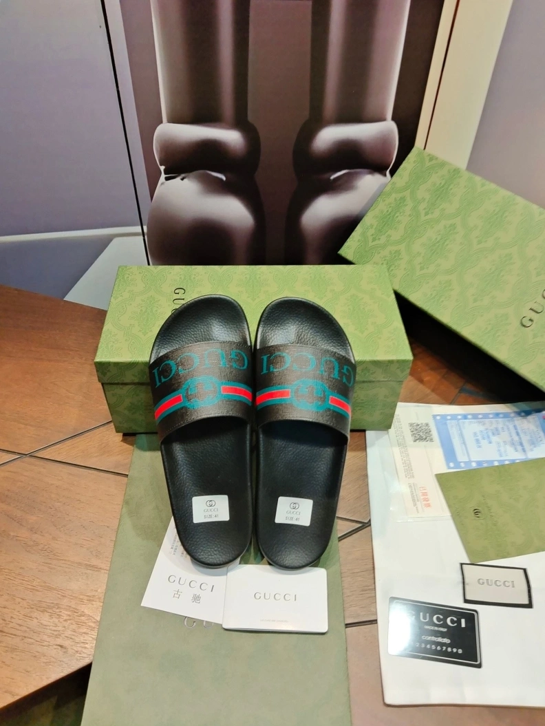 Gxccx Slippers Versatile 158307