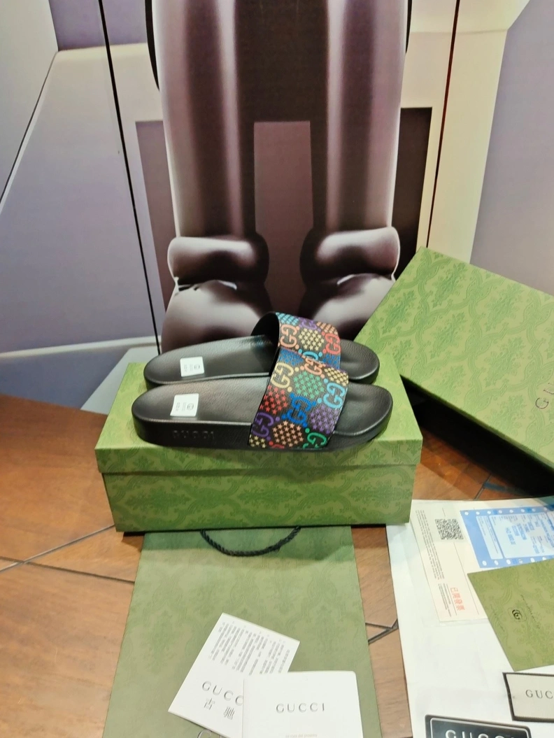 Durable Gxccx Slippers 158302