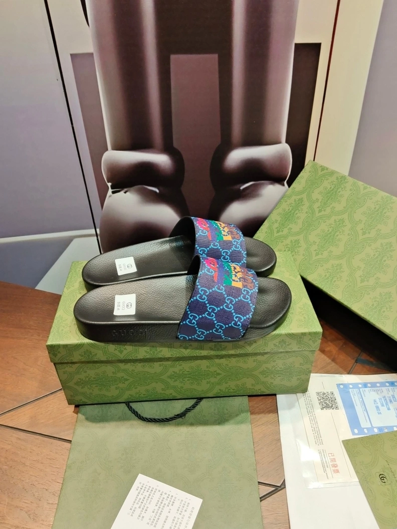 Reliable Gxccx Slippers 158298