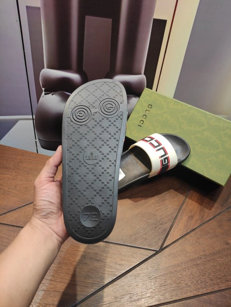 Gxccx Slippers Functional 158300