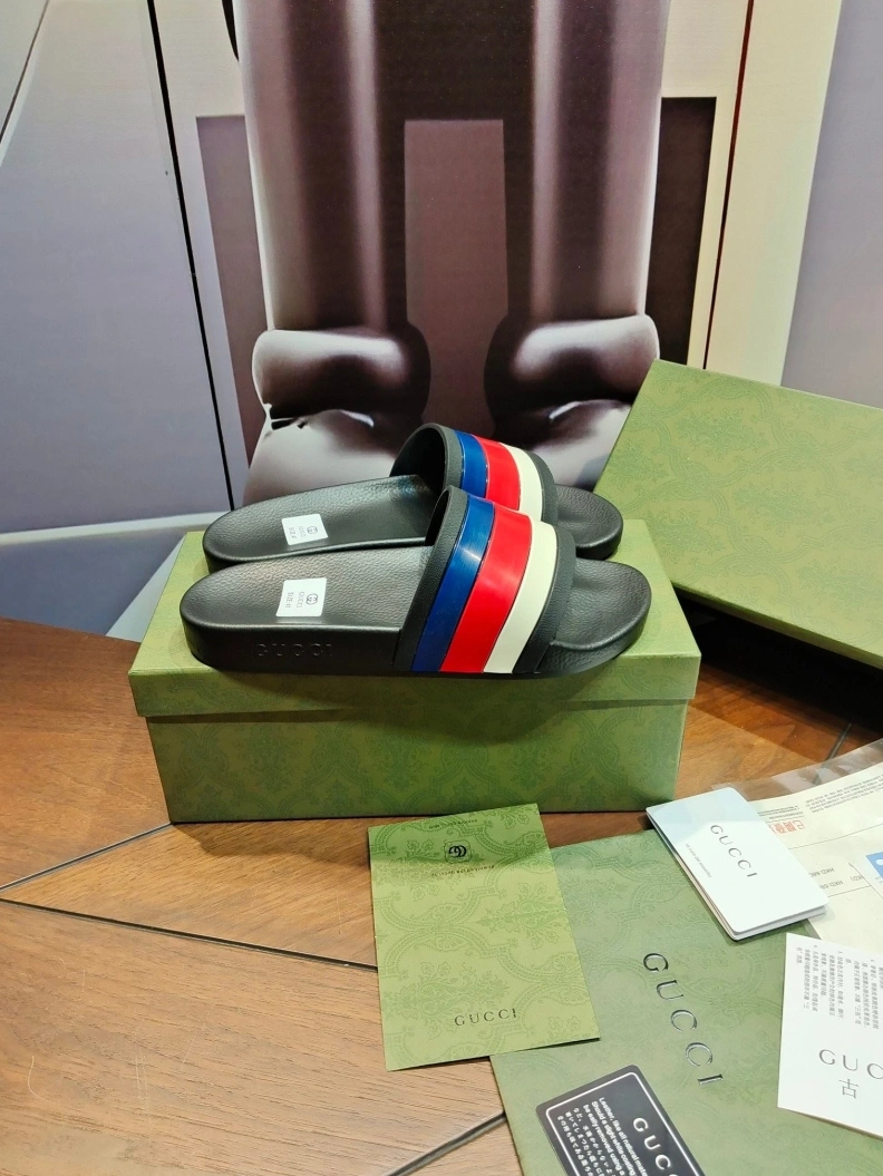 Gxccx Slippers Resilient 158299