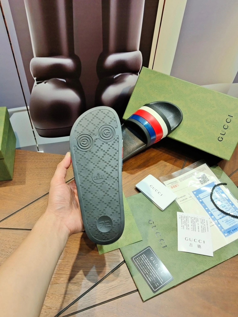 Gxccx Slippers Resilient 158299