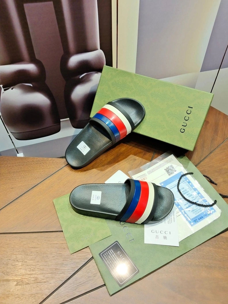 Gxccx Slippers Resilient 158299