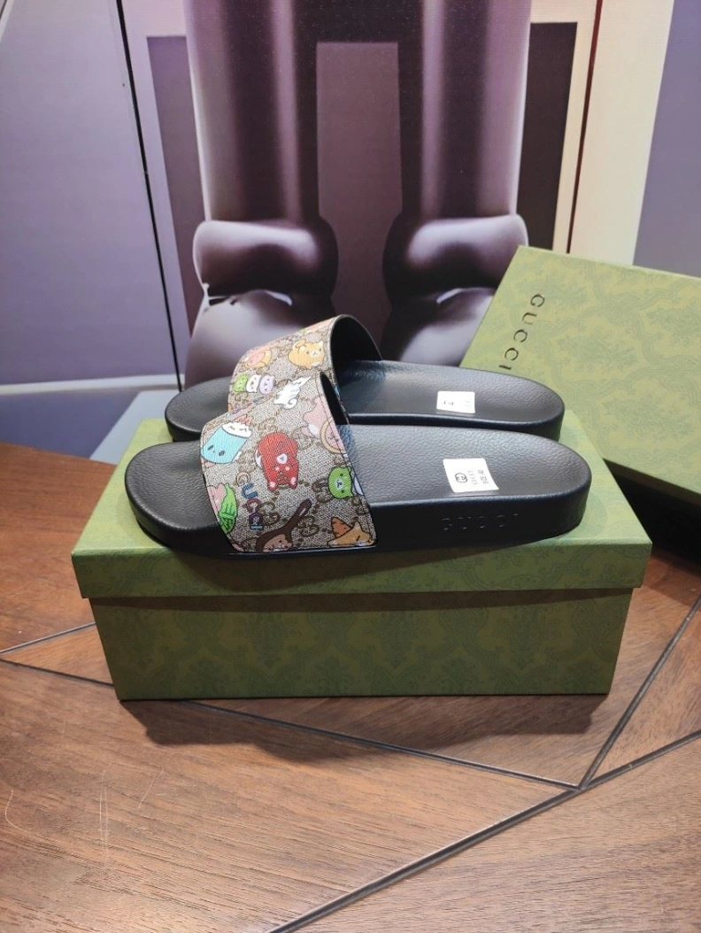 Refined Gxccx Slippers 158274