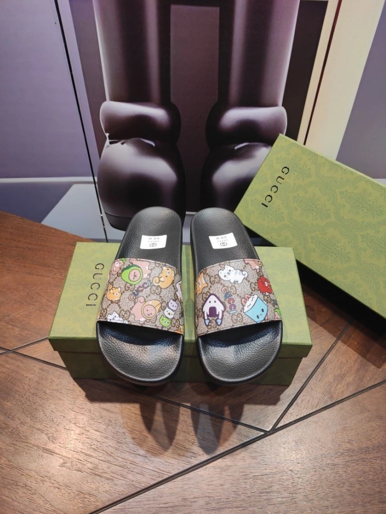 Refined Gxccx Slippers 158274