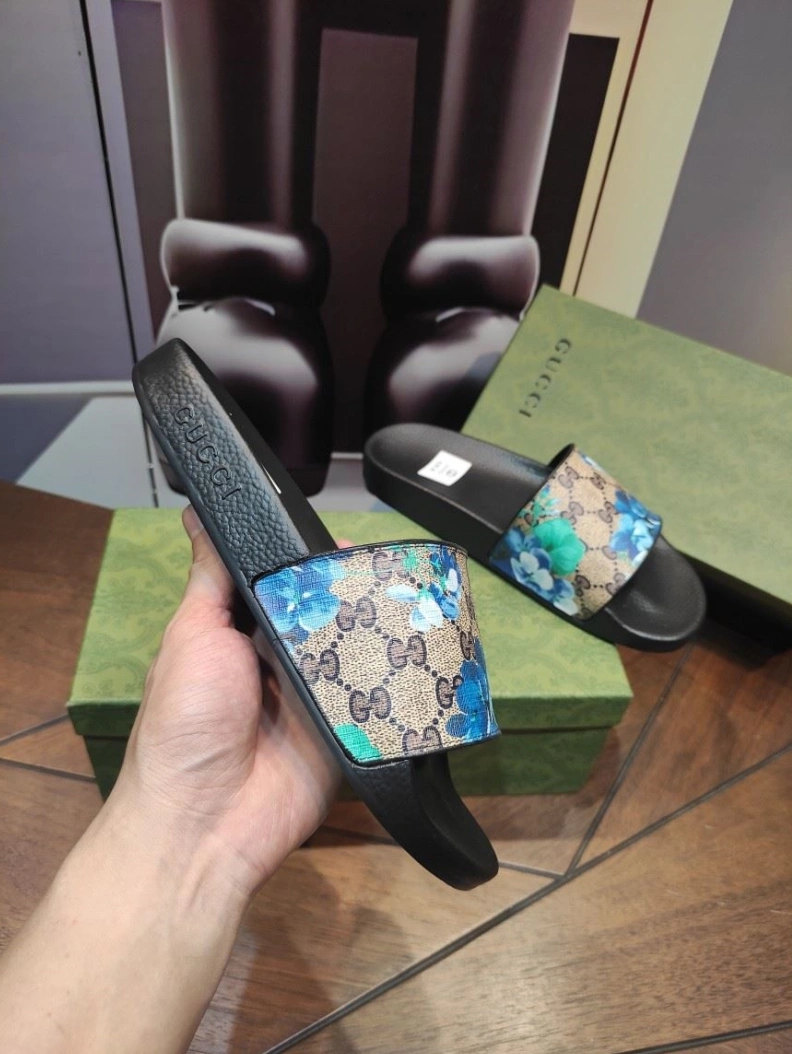 Gxccx Slippers Sophisticated 158266