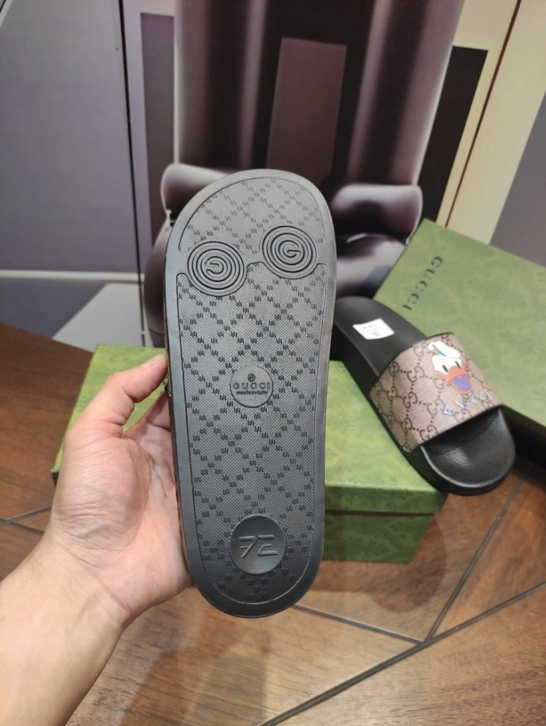 Practical Gxccx Slippers 158269