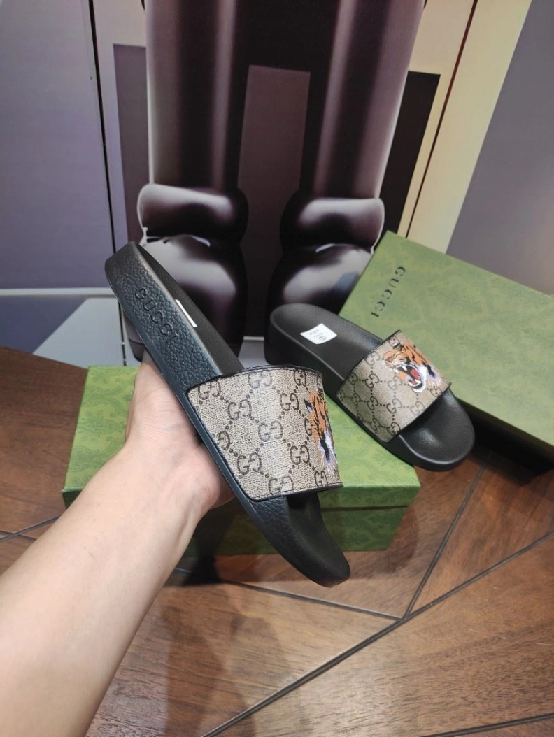 Gxccx Slippers EyeCatching 158280