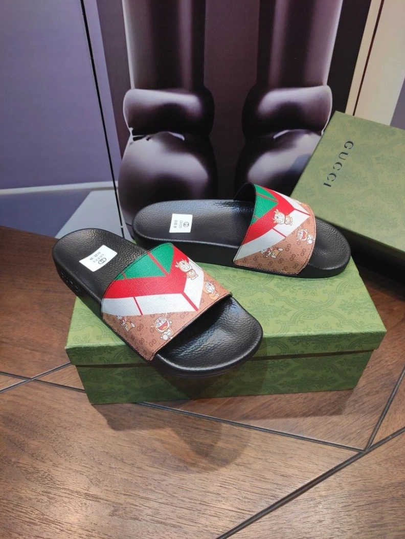 Sophisticated Gxccx Slippers 158268