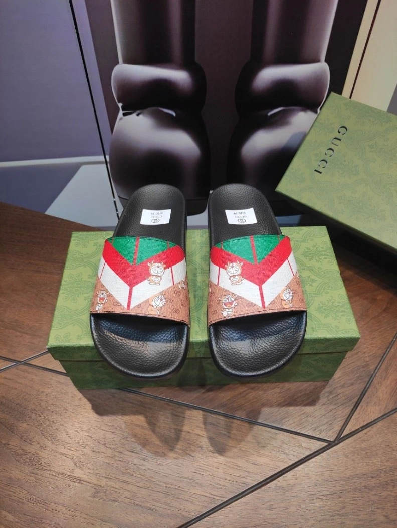 Sophisticated Gxccx Slippers 158268