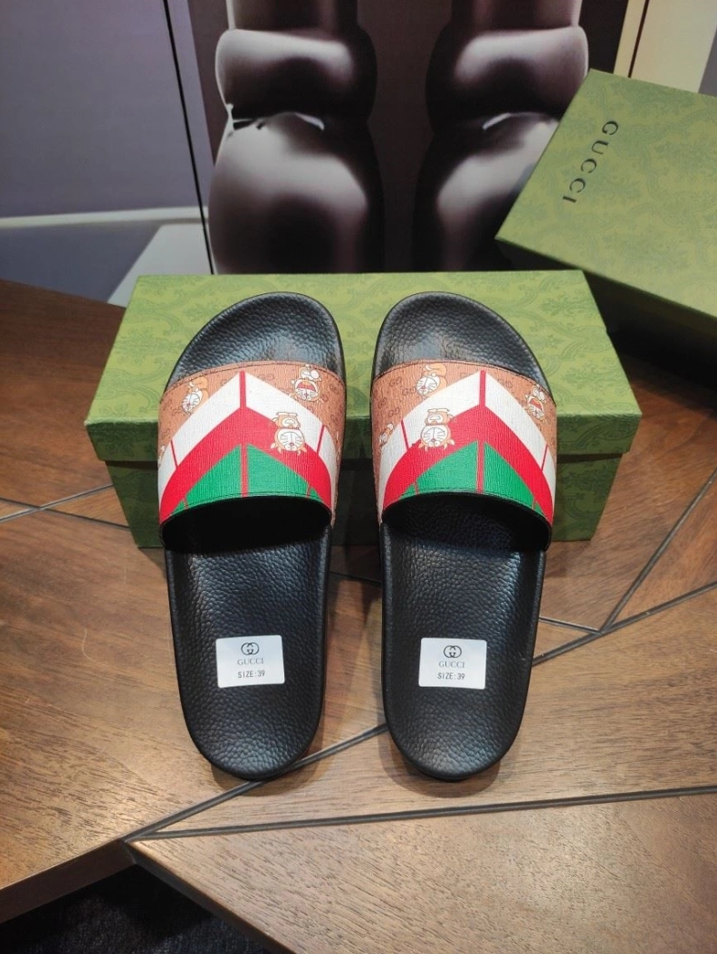Sophisticated Gxccx Slippers 158268
