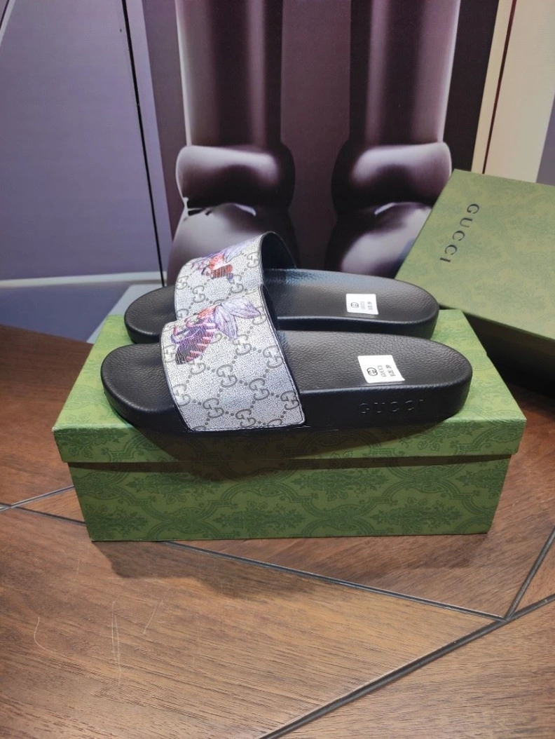 Gxccx Slippers Bold 158271