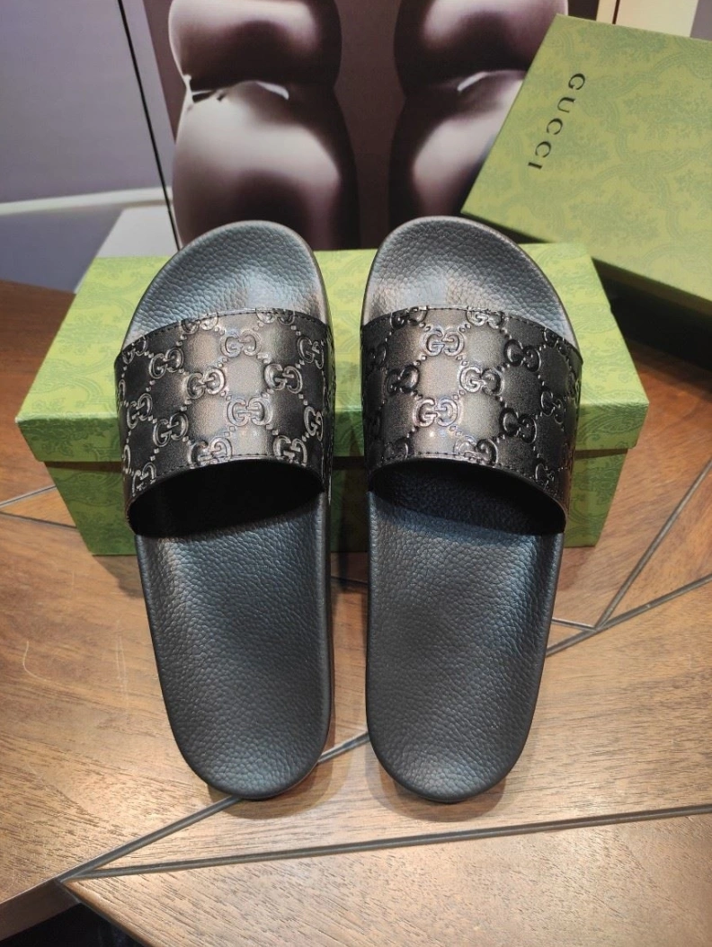 Gxccx Slippers Bright 158263