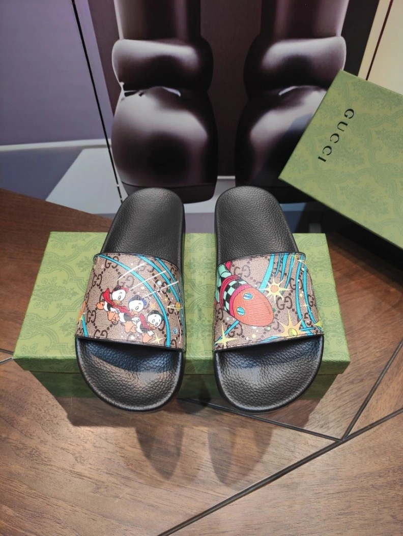 Functional Gxccx Slippers 158264