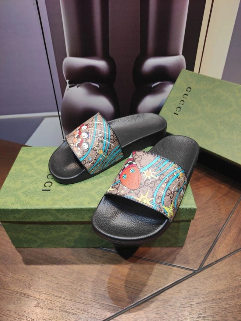Functional Gxccx Slippers 158264