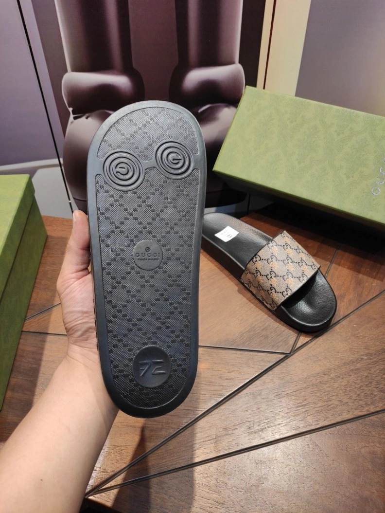 Gxccx Slippers Refined 158272