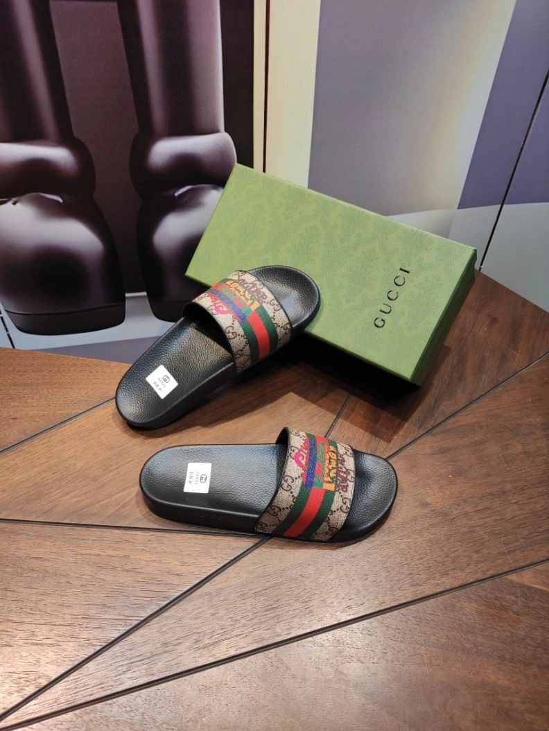 Refined Gxccx Slippers 158282