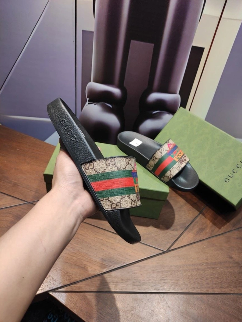 Refined Gxccx Slippers 158282