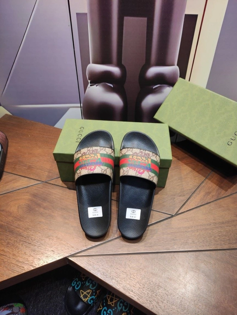 Refined Gxccx Slippers 158282