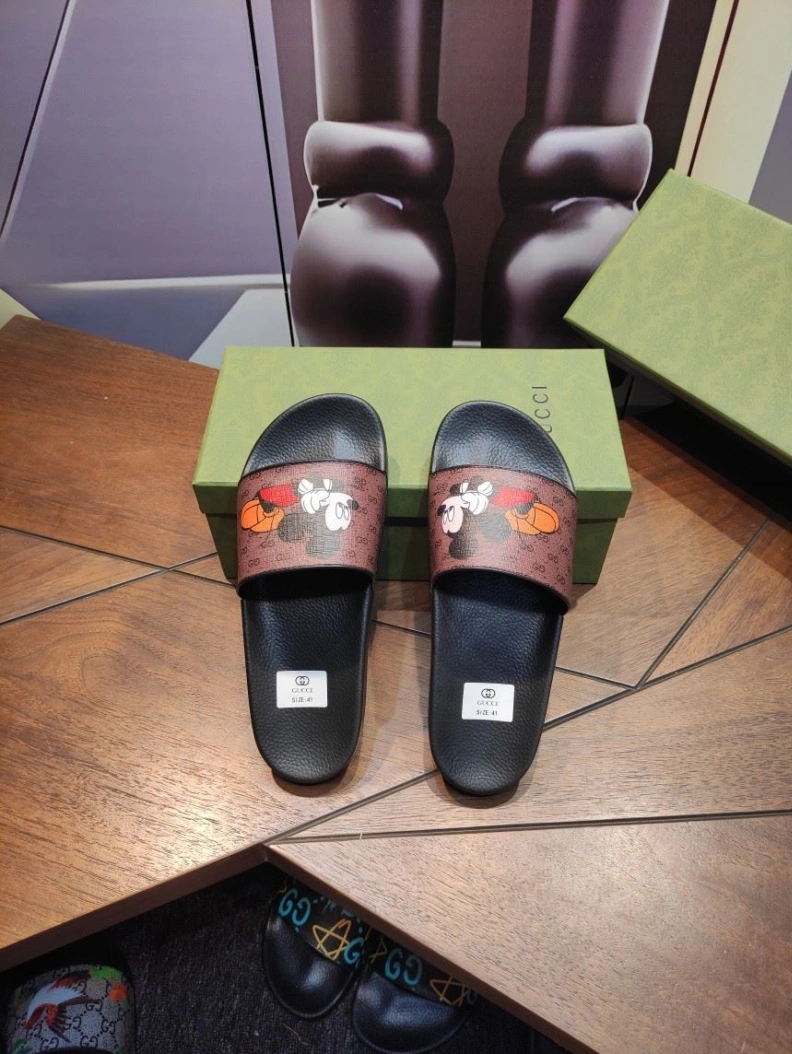 Trendsetting Gxccx Slippers 158279