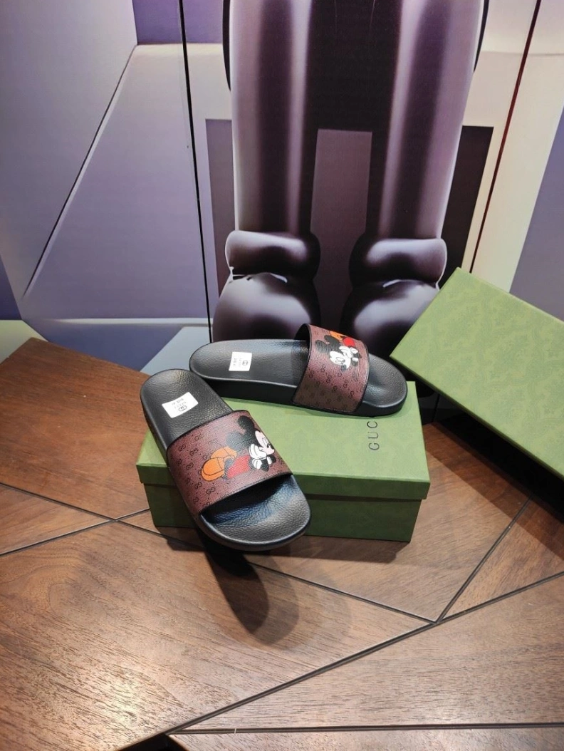 Trendsetting Gxccx Slippers 158279
