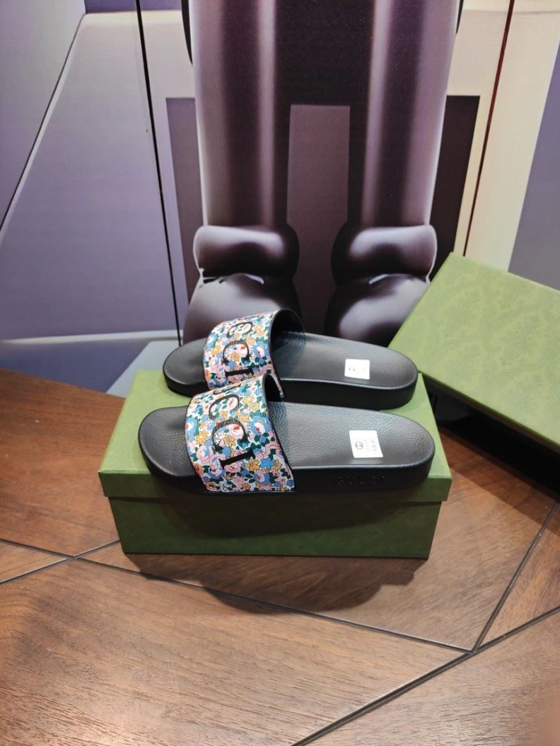 Gxccx Slippers GoAnywhere 158277