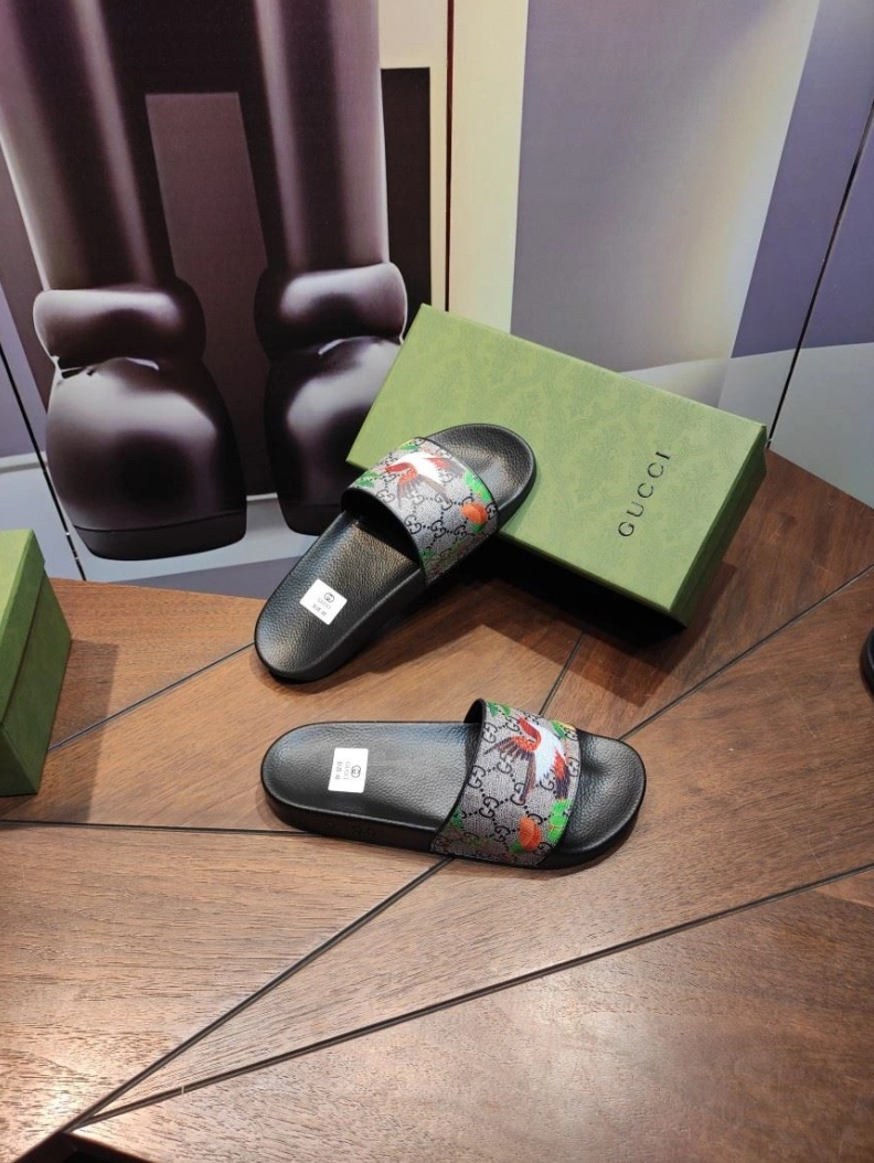 Gxccx Slippers Practical 158285