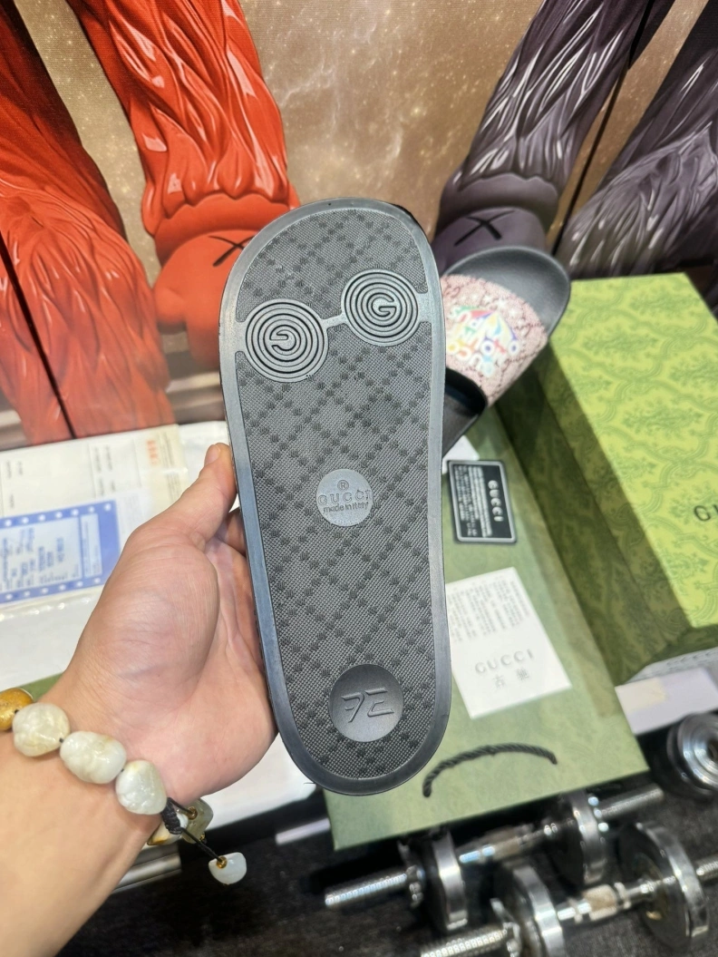 BestValue Gxccx Slippers 158275