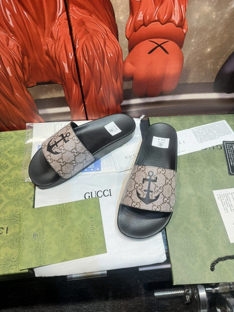 DailyWear Gxccx Slippers 158258