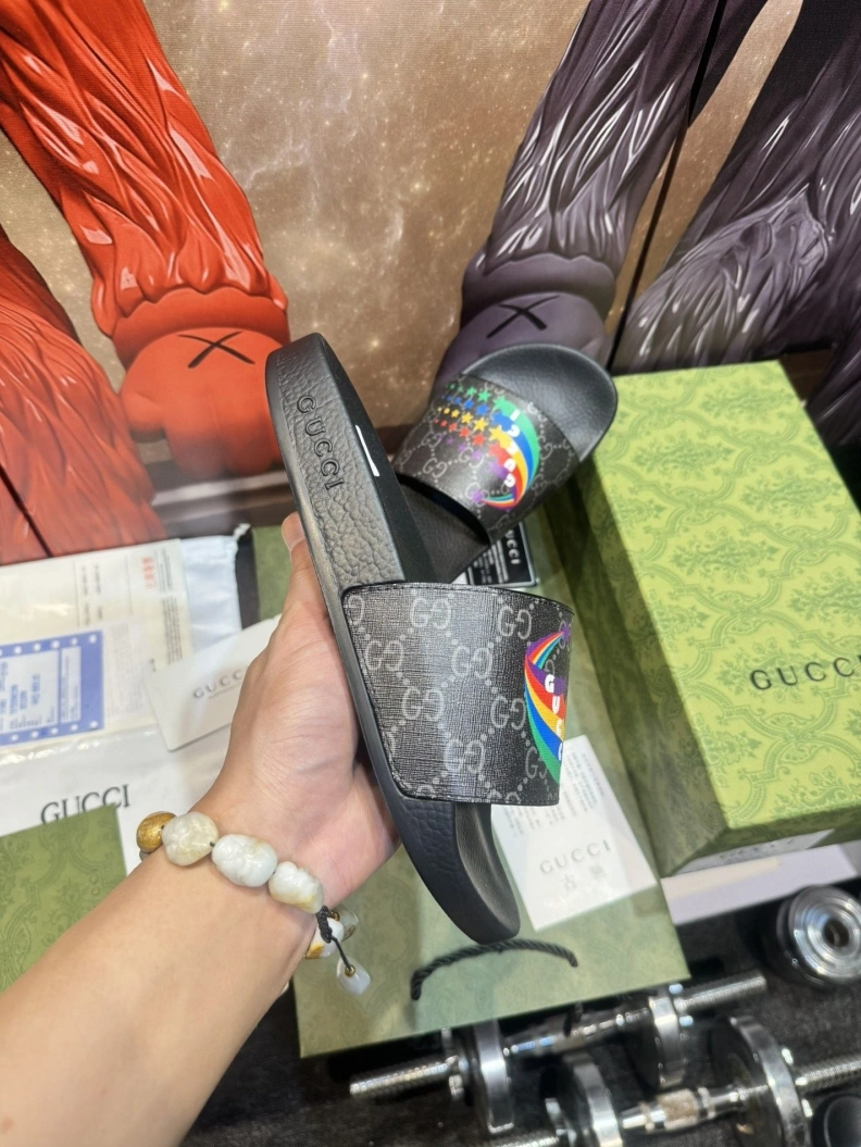 Modern Gxccx Slippers 158257