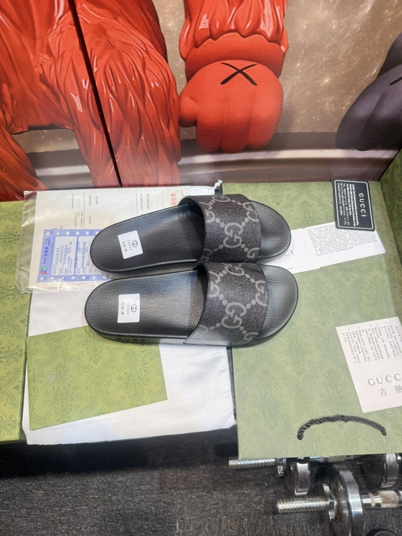 Gxccx Slippers Flexible 158251