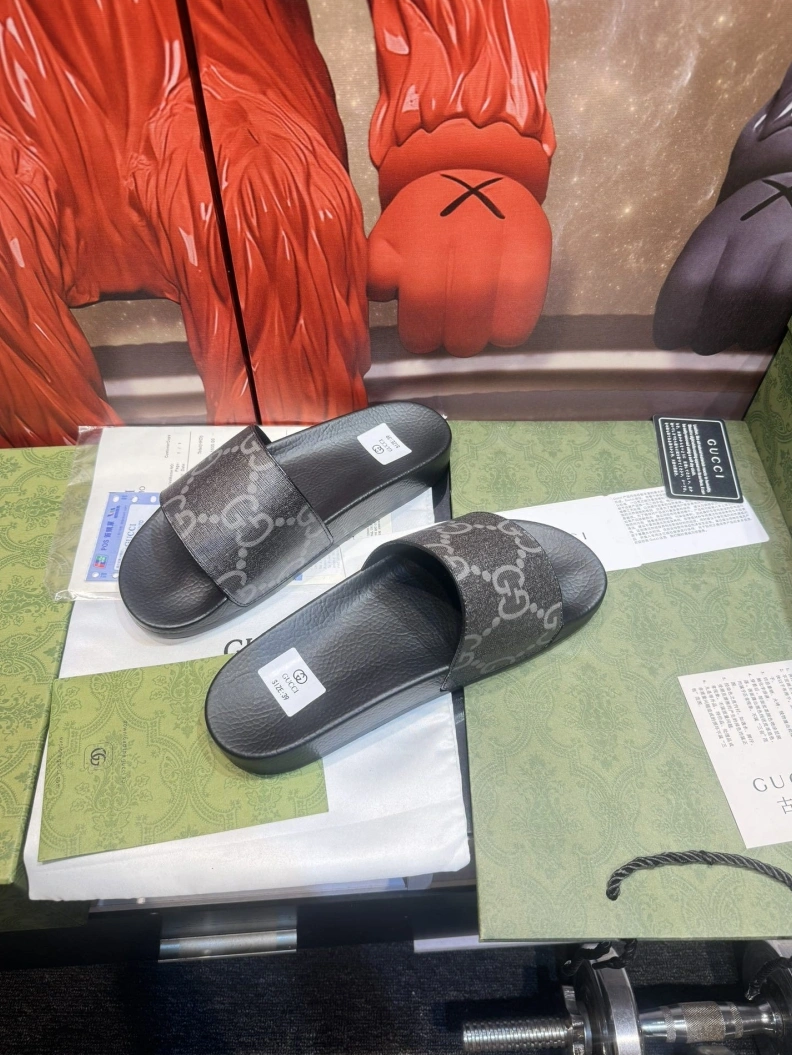 Gxccx Slippers Flexible 158251